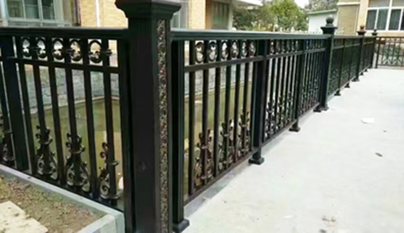 铝艺庭院护栏